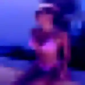 Eva, 29 ans, en ligne à Busnes pour une rencontre coquine