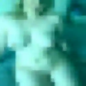 Elodie, 28 ans, connectée à Buxeuil pour une rencontre coquine