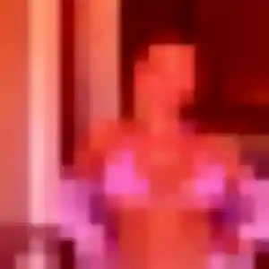 Sexy Karine, 24 ans à Byans-sur-Doubs - voir sa photo