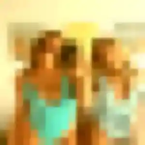 Lena, femme de 31 ans propose plan cul à Calorguen