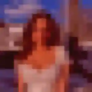 Photo de Lena à Castine-en-Plaine (26 ans) - plan cul anonyme