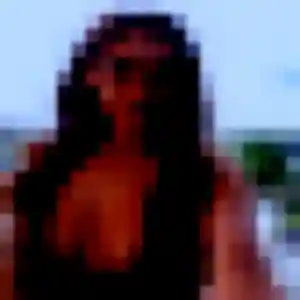 Photo de Elodie à Caudebec-lès-Elbeuf (32 ans) - plan cul discret