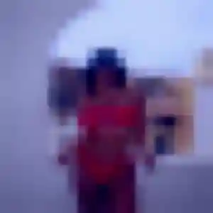 Anne-Sophie, 36 ans, dispo pour plan cul à Caudiès-de-Fenouillèdes