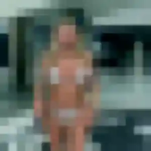Rejoins Elena, 44 ans à Chabreloche gratuitement