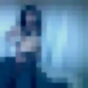 Rencontre Flora, 23 ans à Chabreloche en privé