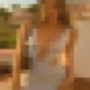 Lucienne, 35 ans, disponible à Chailly-en-Bière pour une rencontre coquine
