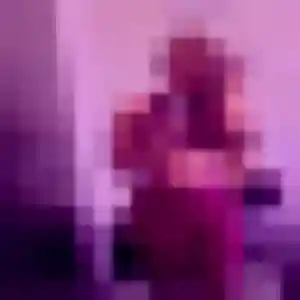 Flora, femme de 24 ans propose plan cul à Chambéry