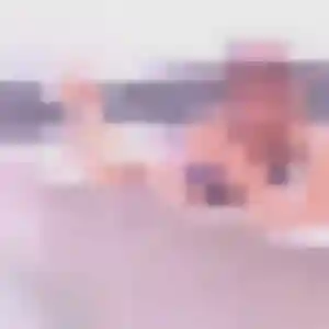 Photo de Gwenaelle à Champdor-Corcelles (44 ans) - plan cul gratuit