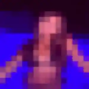 Découvre Celine, 29 ans à Champdôtre en privé