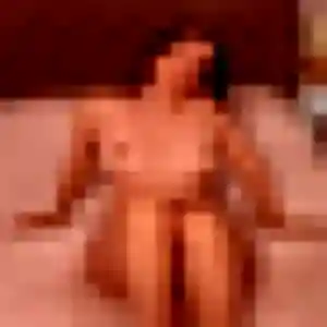 Sarah-Lou, 25 ans, en ligne à Chamvres pour une rencontre coquine