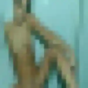 Profil de Anna à Charenton-du-Cher (30 ans) - plan cul discret