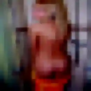 Catherine, fille de 23 ans propose plan cul à Charmes-sur-l'Herbasse