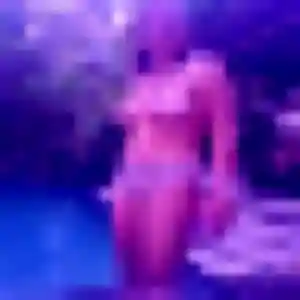 Margot, femme de 27 ans propose plan cul à Châteauneuf-les-Martigues