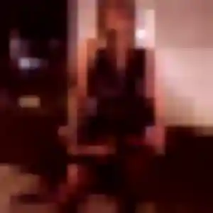 plan cul à Châteauneuf-sur-Isère : profil de Flora, 30 ans - sans engagement