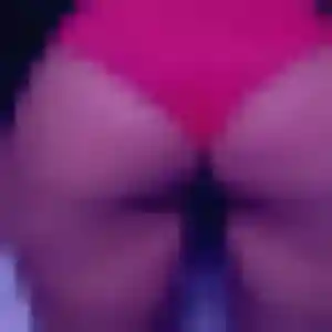 Capucine, 27 ans, disponible à Châtel-Saint-Germain pour un plan cul