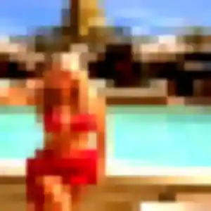 Estelle, 33 ans, dispo pour plan cul à Chatte