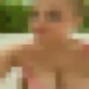 Xenia, 42 ans, connectée à Chavenay pour un plan cul