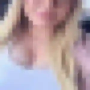 plan cul à Chemilly : profil de Arlette, 25 ans - sans engagement