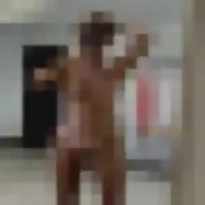 Photo privée de Celine, 30 ans à Cléden-Cap-Sizun - plan discret