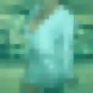 Laure, 22 ans, connectée à Clermont-Ferrand pour un plan cul