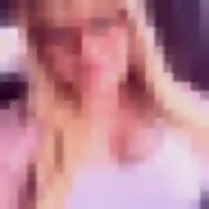 Xenia, fille de 39 ans cherche plan cul à Collobrières