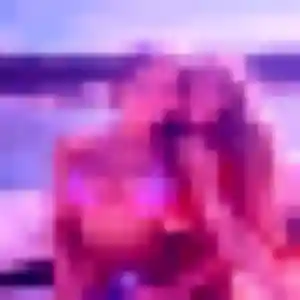 Eleonore, 23 ans, disponible à Colomby-Anguerny pour un plan cul