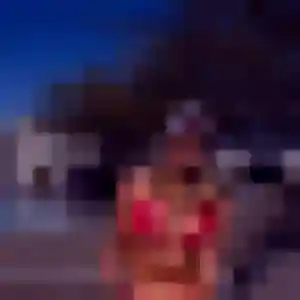 Nour, 28 ans, connectée à Colomby-Anguerny pour un plan cul