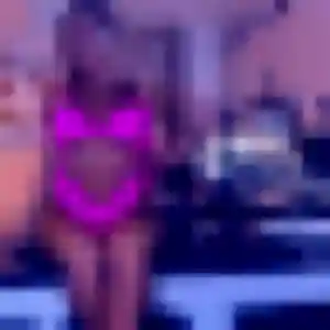 Bertille, fille de 40 ans propose plan cul à Concoret