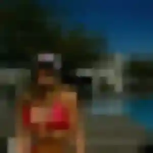 Rejoins Giulia, 34 ans à Contrexéville en t'inscrivant