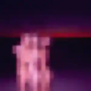 Julie-Anne, 22 ans, connectée à Corlay pour une rencontre coquine