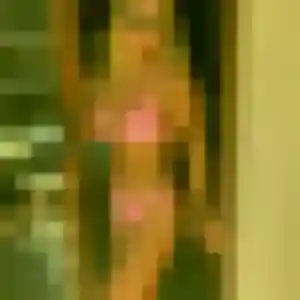 Christelle, 36 ans, en ligne à Cornille pour un plan cul