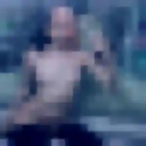 Louane, 25 ans, en ligne à Coulaures pour une rencontre coquine