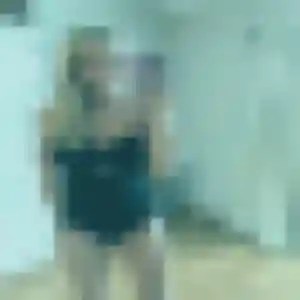 Emma-Rose, 42 ans, connectée à Cour-et-Buis pour une rencontre coquine