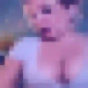 Lou-Anne de Cour-et-Buis, 27 ans - plan cul sans lendemain