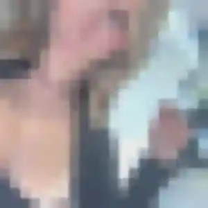 Charmante Catherine, 34 ans à Courchelettes - voir sa photo