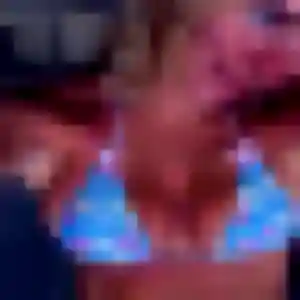 Leonie (26 ans) à Courniou propose un plan cul ce soir