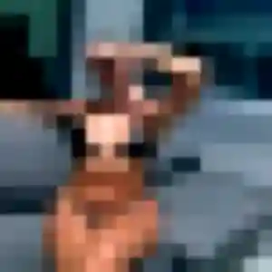 Pauline, 23 ans, connectée à Cours pour une rencontre coquine