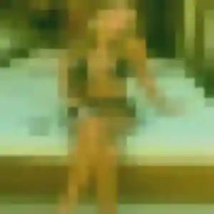 Découvre Xenia, 23 ans à Courthézon en privé