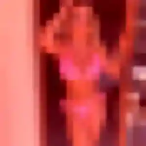 Yasmine, 24 ans, disponible à Craintilleux pour une rencontre coquine
