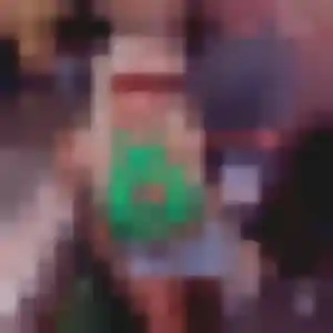 Charmante Jade, 43 ans à Creuzier-le-Neuf - la contacter