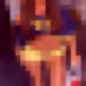 Sexy Lou-Anne, 23 ans à Cuzorn - voir sa photo