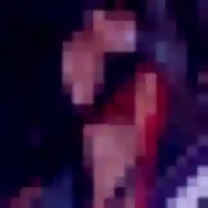 Rejoins Elena, 25 ans à D'Huison-Longueville en privé