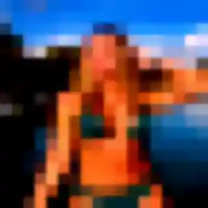 Laurie (25 ans) à D'Huison-Longueville cherche une rencontre aujourd'hui