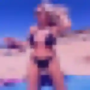 Rejoins Celine, 36 ans à Darvault en privé