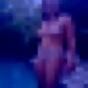 Charmante Laurie, 29 ans à Denain - la contacter