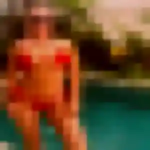 Salome, femme de 23 ans veut plan cul à Desvres