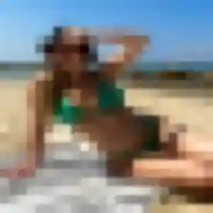 Photo exclusive de Zoe, 36 ans à Deûlémont - rencontre sans lendemain