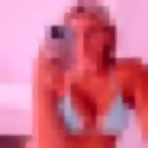 Iris, 35 ans, connectée à Diemeringen pour un plan cul