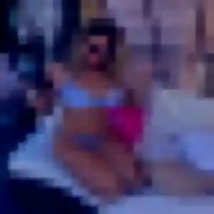 Amelie (26 ans) à Domats propose une rencontre ce soir