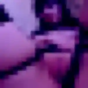 Charlene, 23 ans, connectée à Dommartin-lès-Toul pour une rencontre coquine